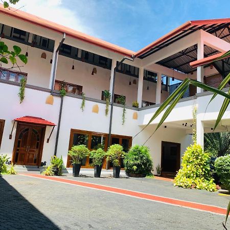 The Triangle Hotel Anuradhapura Εξωτερικό φωτογραφία